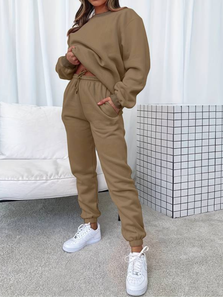 Analyn - Lässiges Jogging-Set mit Sweatshirt und Joggerhose