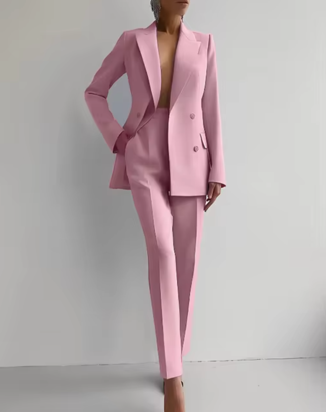 Laylani - Elegantes Set mit Blazer und gerade geschnittener Hose