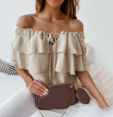 Aira - T-Shirt mit Kordelzugkragen und Lagenlook