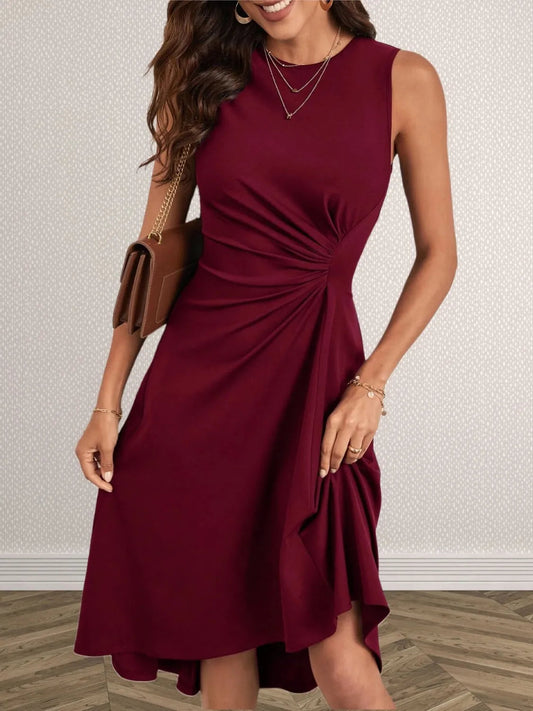 Valentina - Elegantes ärmelloses Kleid mit Rundhalsausschnitt und Raffung