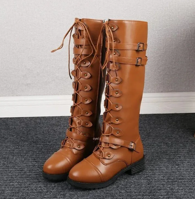 Lulu - Retro-Schnürstiefel mit Schnalle