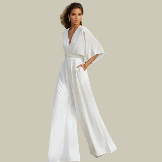 Majlinda | Eleganter Jumpsuit mit V-Ausschnitt