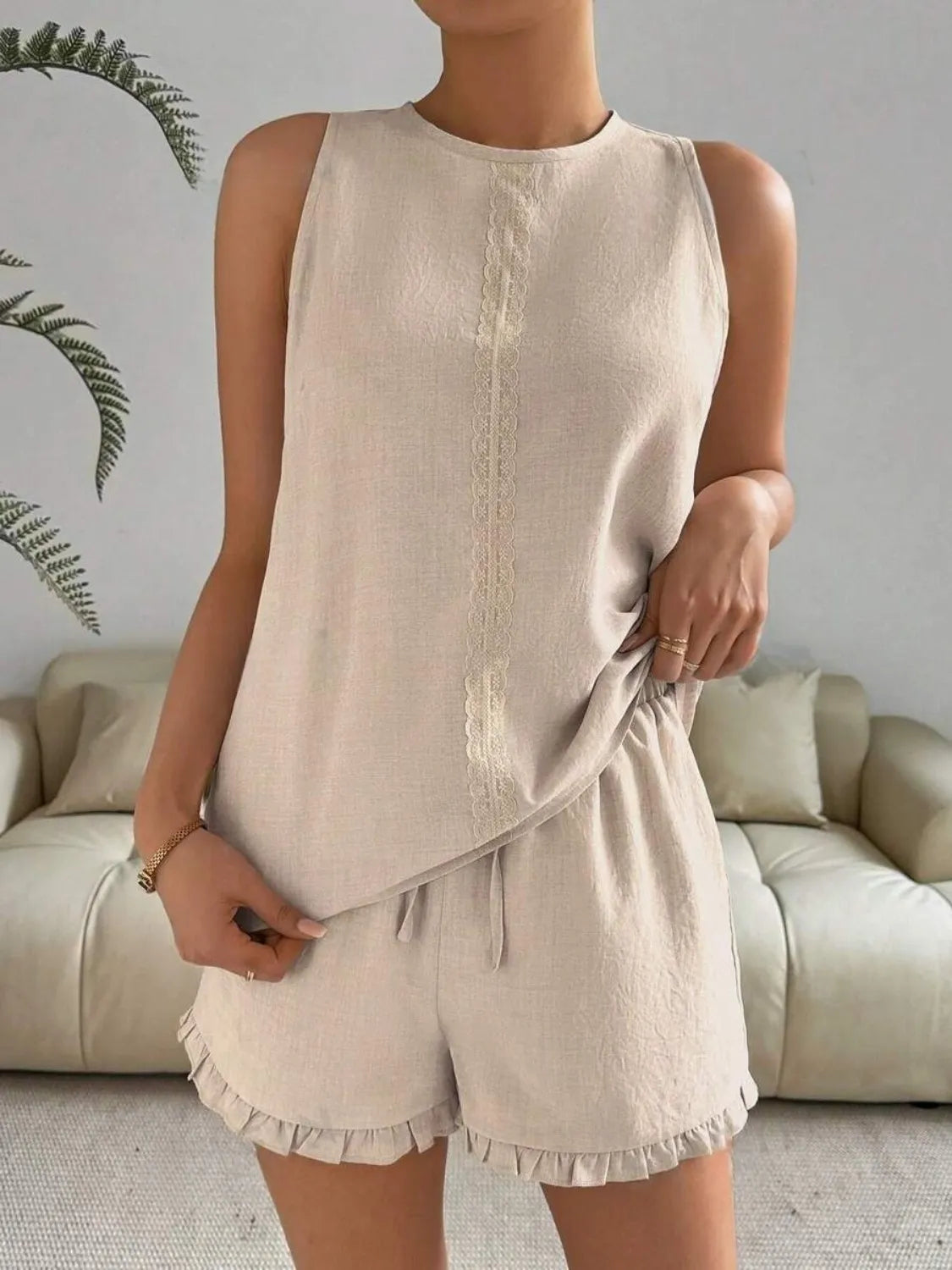 Marissa - Elegantes Set mit ärmellosem Top und Shorts mit Rundhalsausschnitt