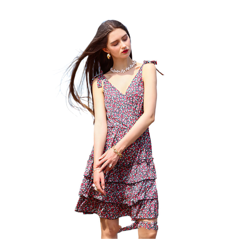 Rina - Französisches Blumenkleid mit V-Ausschnitt
