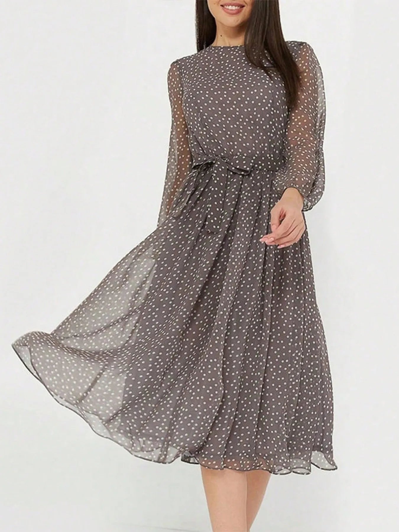 Zahra - Elegantes Midikleid mit langen Ärmeln, Rundhalsausschnitt und Polka-Dots