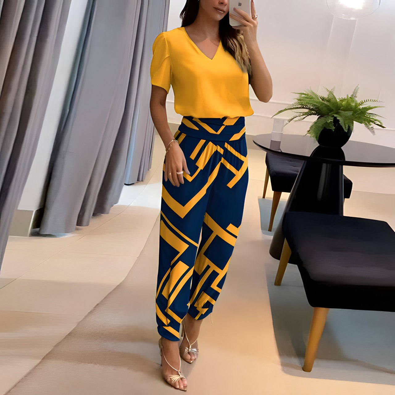 Clara -  Elegantes Set aus Bluse und Hose für Damen