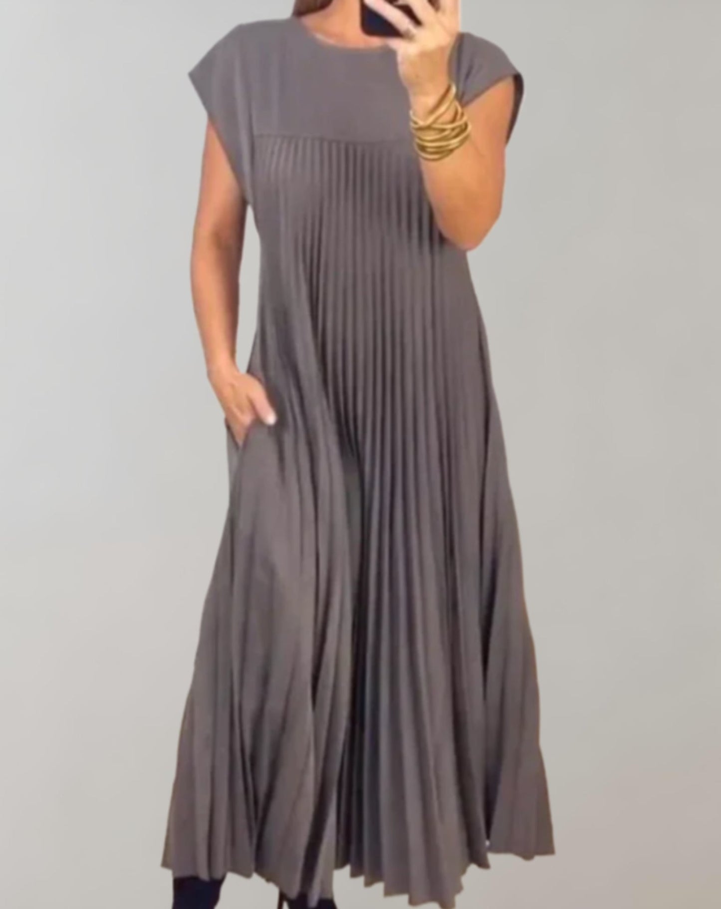 Asha | Ein übergroßes Maxikleid
