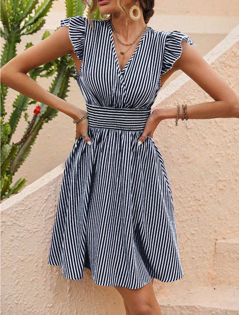 Josephina |  Gestreiftes schickes Midi-Sommerkleid