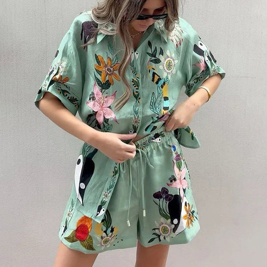 Charlotte -  Shirt und Shorts mit Sommermotiven Lässiges, lockeres zweiteiliges Set