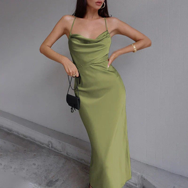 Liliana - Schlankes und elegantes Kleid für Frauen