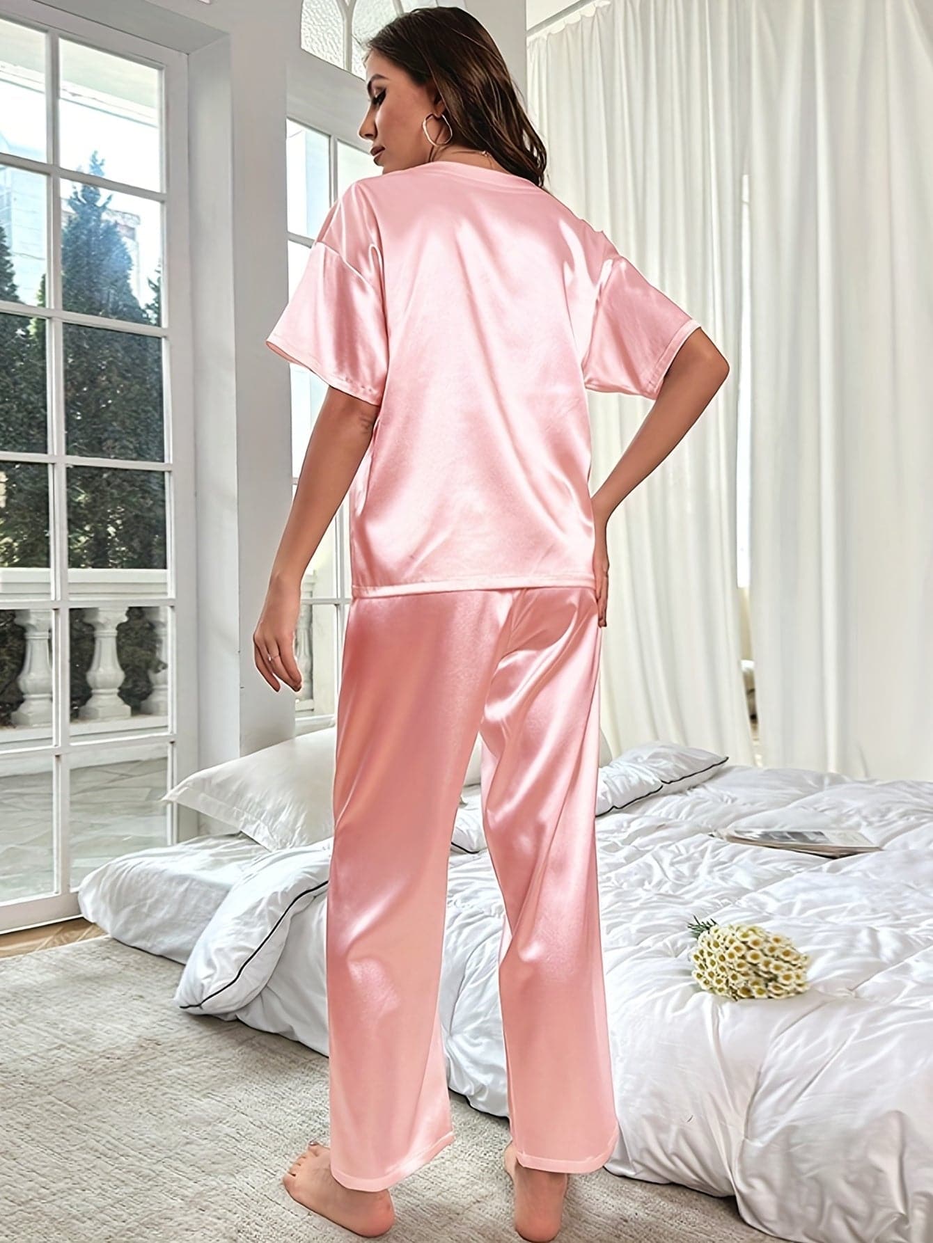 Naomi | Satin-Kurzarmbluse & lange Hose