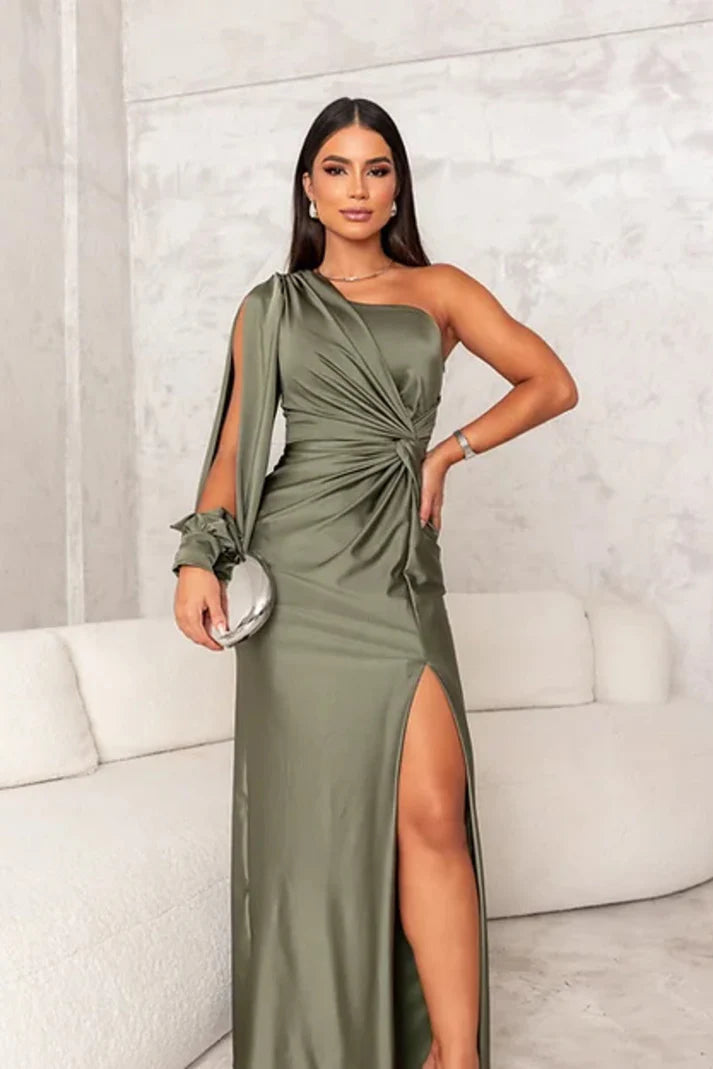 Rebel | Satinkleid – Mühelose Eleganz bei jedem Schritt