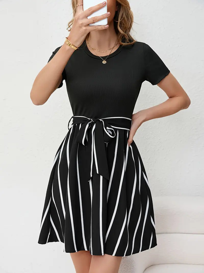 Edna | Neu Gestreiftes Patchwork-Kleid in A-Linie mit Kordelzug