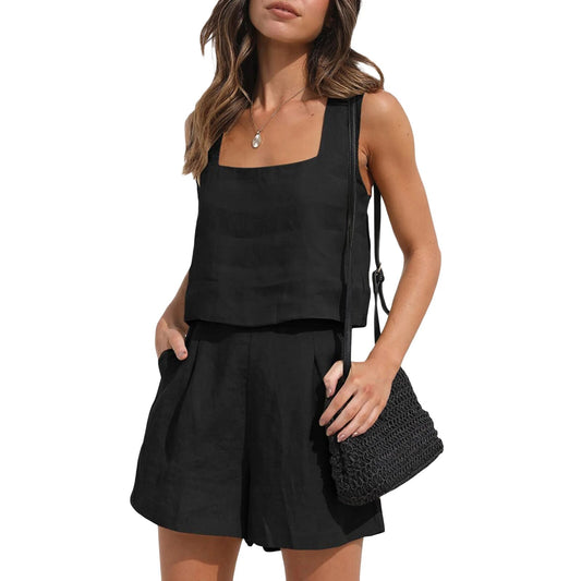 Chloe - Oberteil mit quadratischem Ausschnitt und Taschenshorts im Set