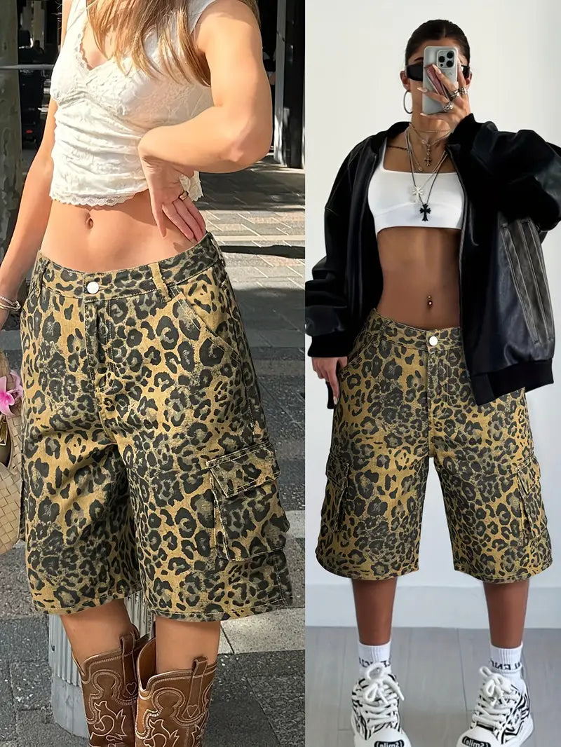 Tricia | Vintage-inspirierte High-Waisted Denim Shorts im Leopardenmuster