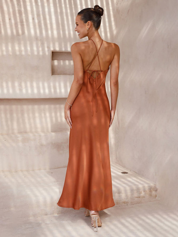 Nadia | Rückenfreies Maxikleid mit Halterung