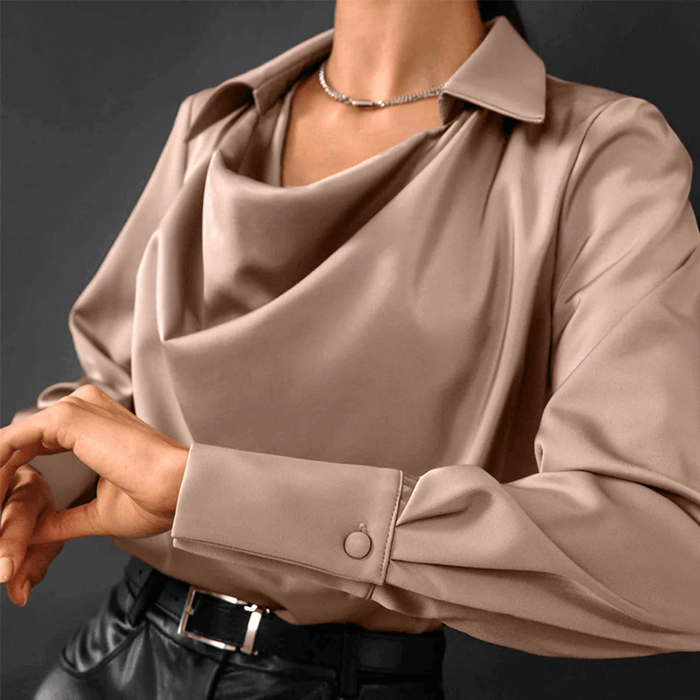 Rose -  Langärmelige Bluse mit V-Ausschnitt