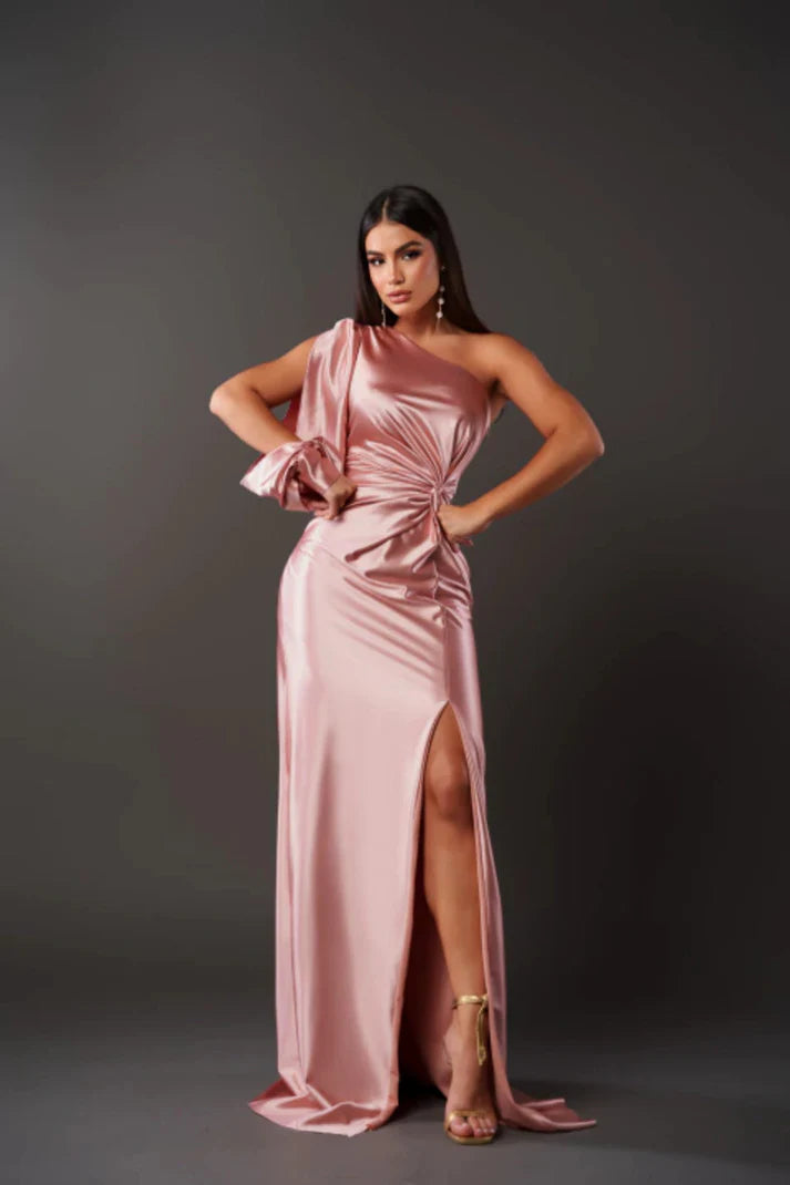 Rebel | Satinkleid – Mühelose Eleganz bei jedem Schritt