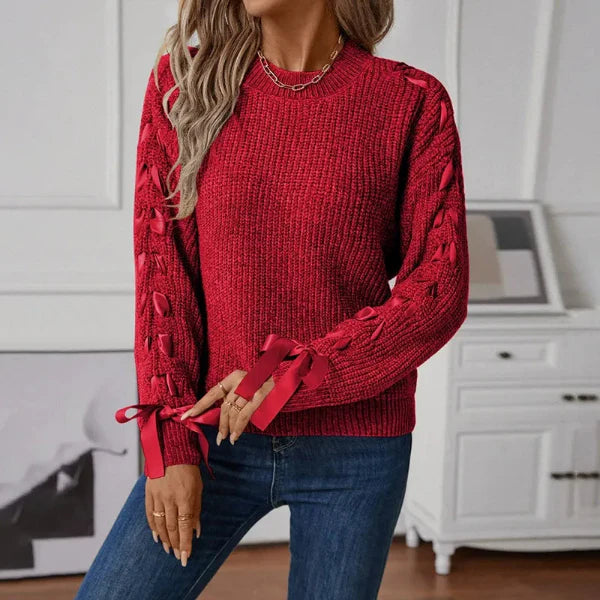 Kaitlyn - Weicher Strickpullover mit eleganten Schnürärmeln