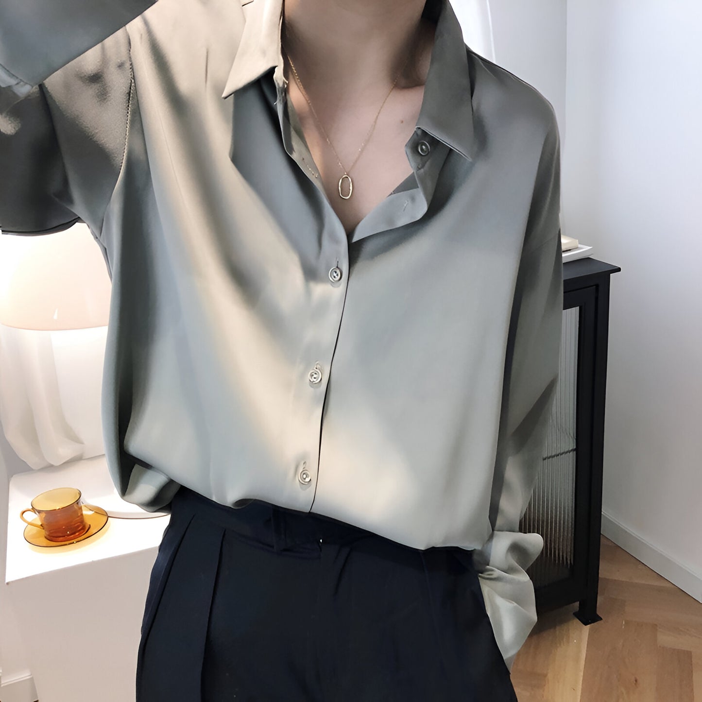 Adin | Elegante Satinbluse
