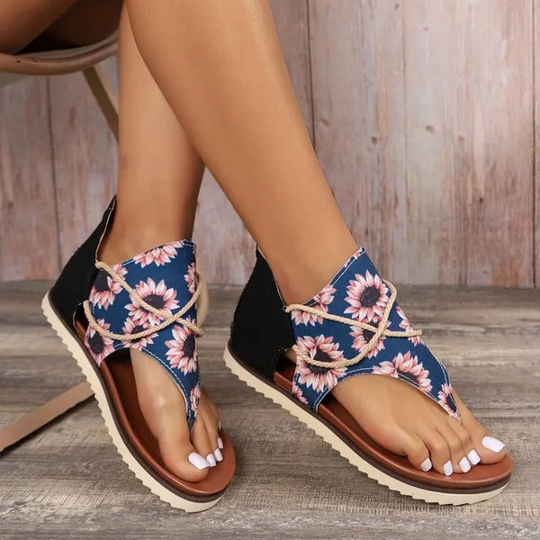 Heidi  | Trendige Kneifzangensandalen