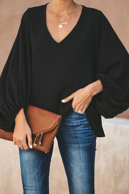 Kate - Lässige, lockere Langarmbluse mit V-Ausschnitt