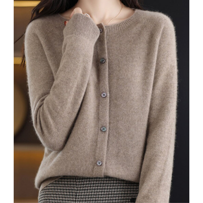 Damen Strickjacke mit O-Ausschnitt aus reiner Merinowoll