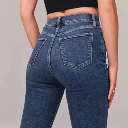 Victoria -  Figurbetonte High-Rise Schlagjeans für Damen
