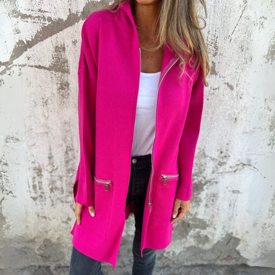 Adelle - Langer, warmer Mantel mit Reißverschluss und Kapuze