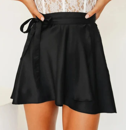 Georgette - Satin mit hoher Taille