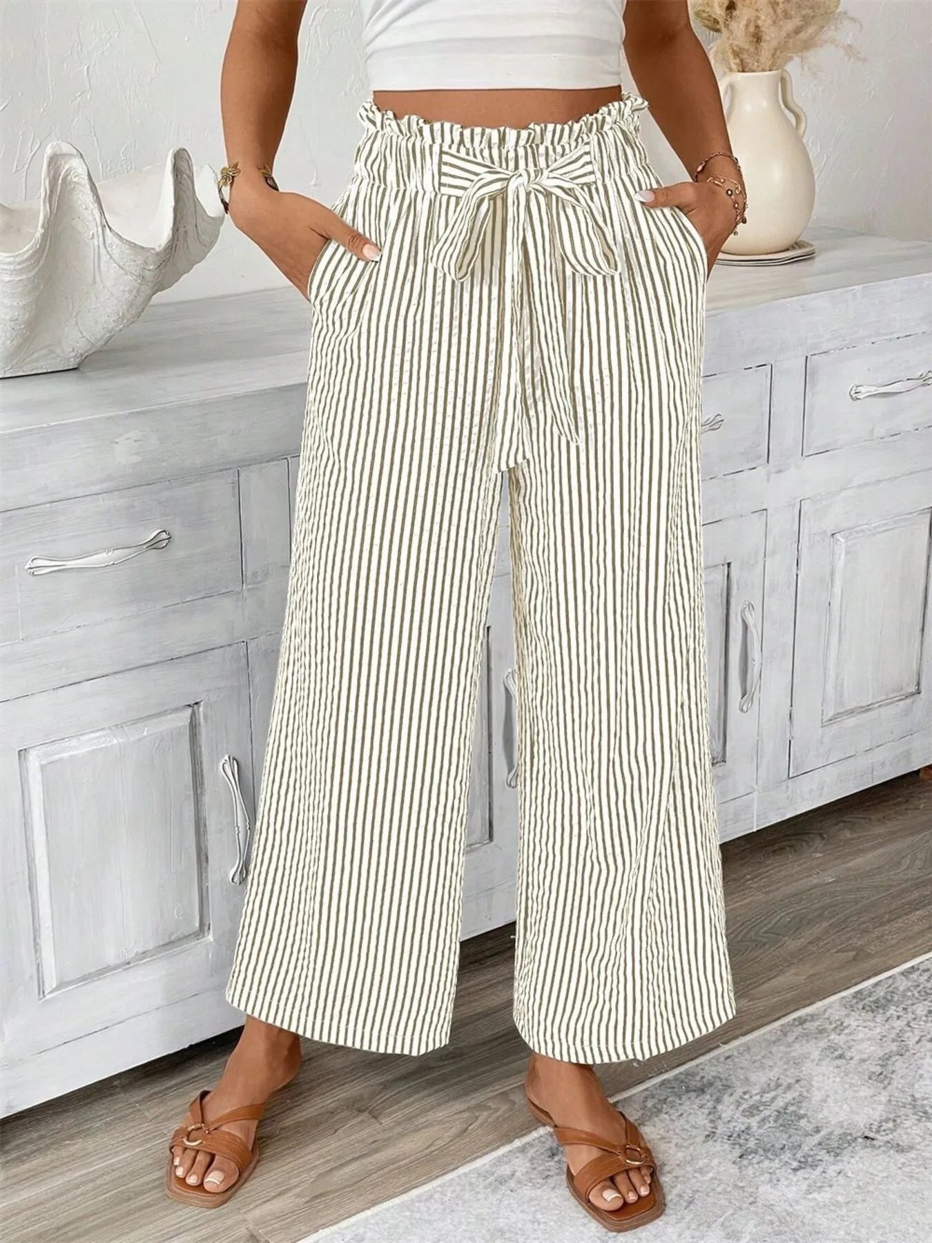 Candy - Elegante Hose mit weitem Bein, hoher Taille und Streifenmuster