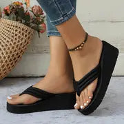 Natalia - Hohe Keilsandalen zum Hineinschlüpfen für Frauen