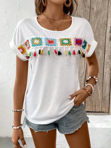 Adeline - Besticktes T-shirt