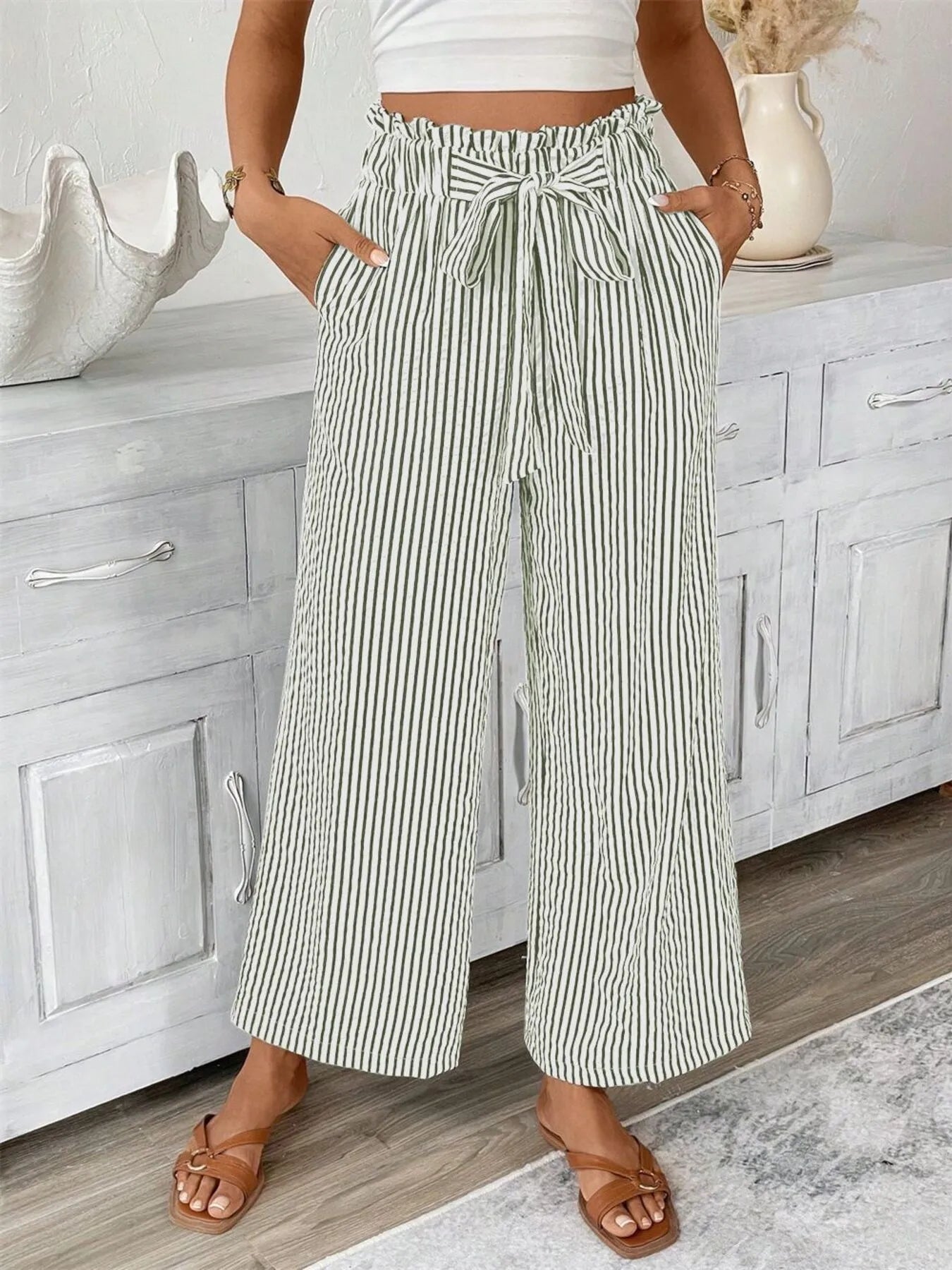 Candy - Elegante Hose mit weitem Bein, hoher Taille und Streifenmuster