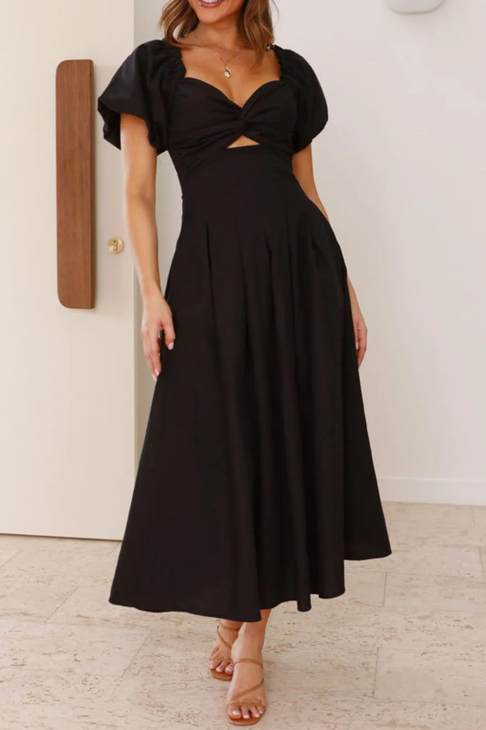 Nicolle - Elegantes Kleid mit Puffärmeln
