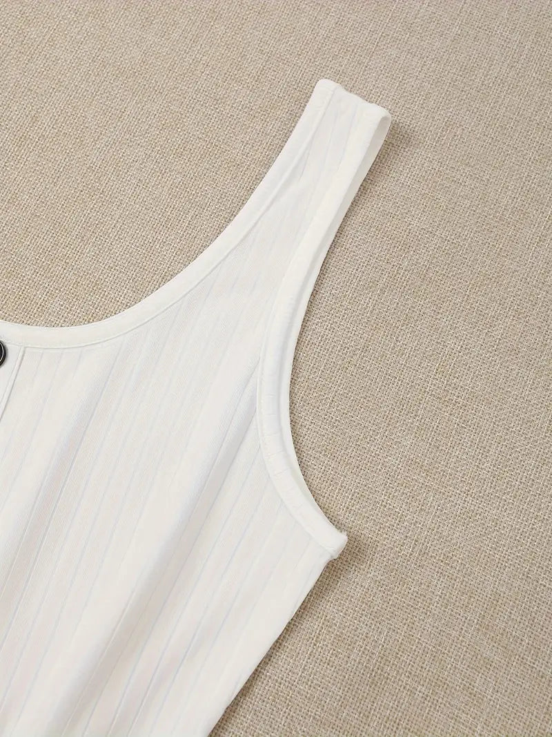 Lily | Lässiger ärmelloser Damen-Romper mit Knopfdetails