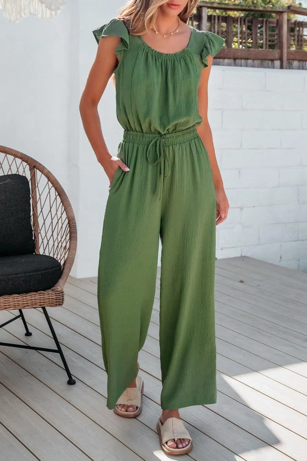 Karla - Lässiger Jumpsuit mit Volantärmeln und weitem Bein