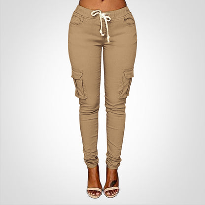 Lottie -  Angepasste Cargohose mit Kordelzug