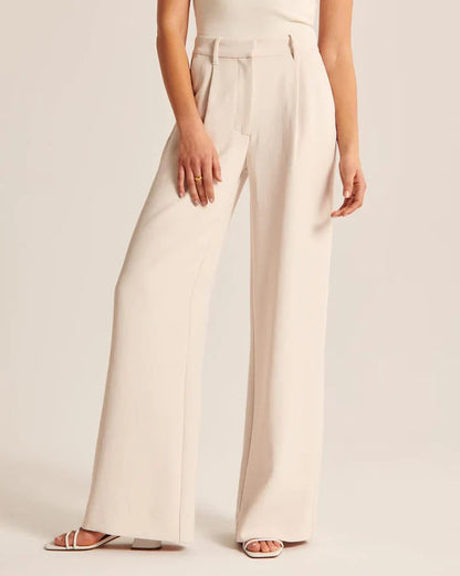 Alina | Taillierte Hose mit weitem Bein in Beige