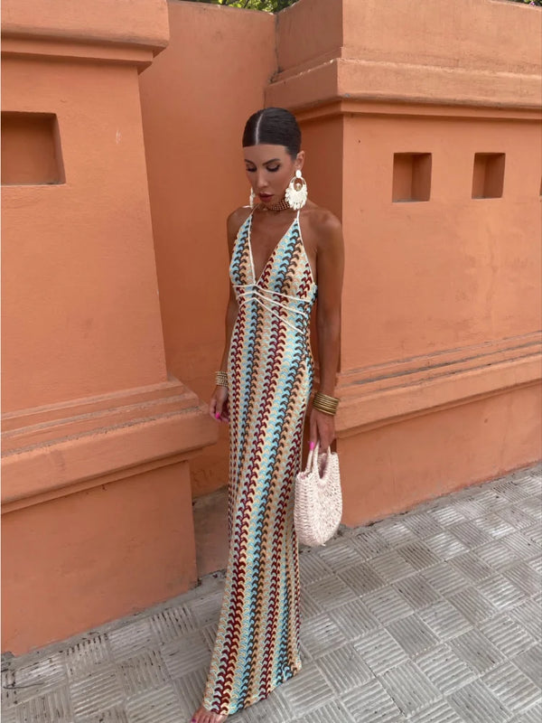 Priscilla | Neckholder-Maxikleid - Fließend & schick