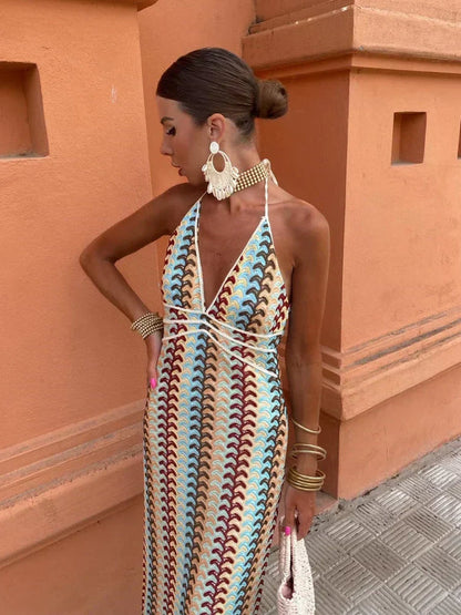 Priscilla | Neckholder-Maxikleid - Fließend & schick