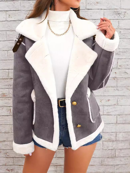 Jaclyn - Warmer Oversize-Wildledermantel mit weichem Kunstfell