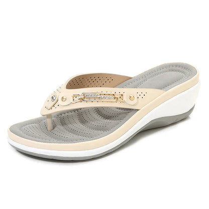 Vivien | Lässige Strandsandalen für Frauen