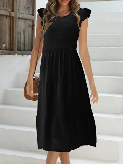 Carina - Elegantes Kleid mit Rundhalsausschnitt, Volants und Flügelärmeln