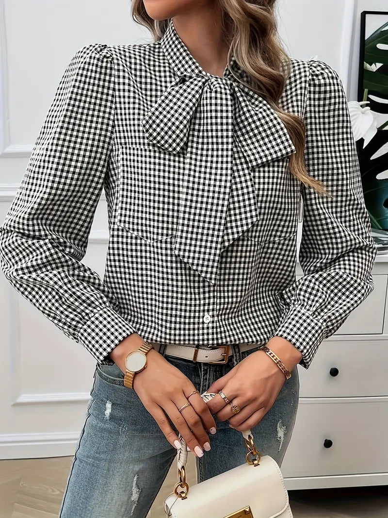 Mariel | Elegante Karobluse mit Schleifendetail