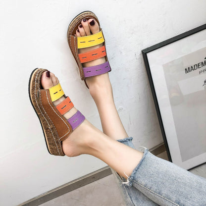 Krystal | Bequeme, stützende dreifarbige Sandalen für Frauen