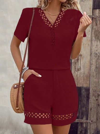 Bernadette - Lässiges und elegantes Set mit V-Ausschnitt-Top und Shorts