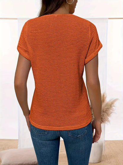 Lilith | T-Shirt mit Spitzeneinsätzen und Rundhalsausschnitt