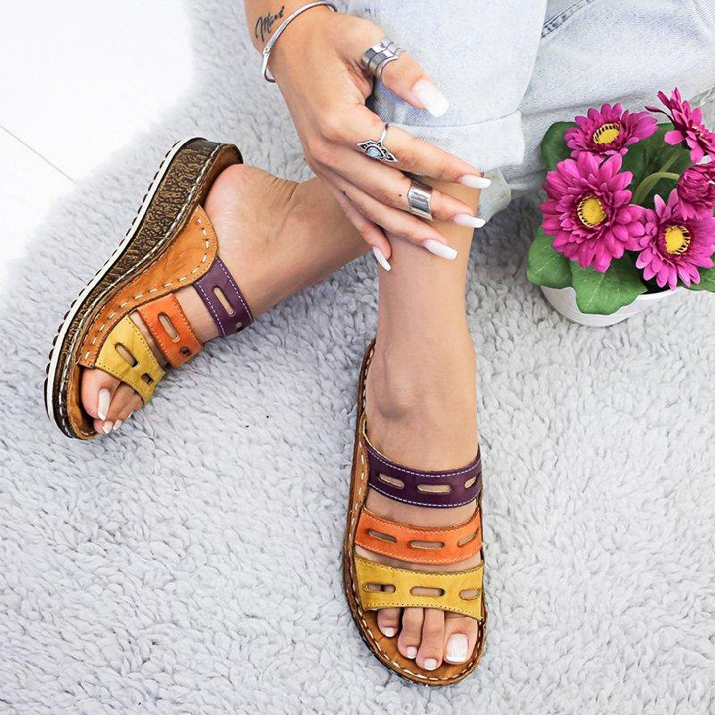 Krystal | Bequeme, stützende dreifarbige Sandalen für Frauen