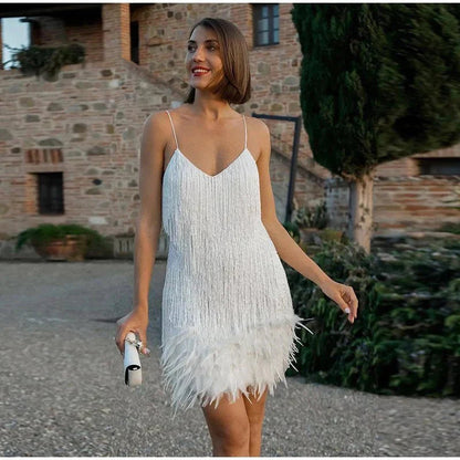 Lucila | Kleid mit Pailletten und Federn